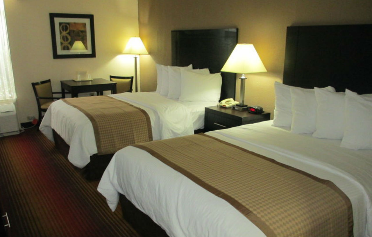 Best Western Hampton Coliseum Inn Экстерьер фото